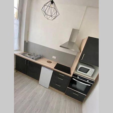 Le Contemporain Apartment Issoudun Bagian luar foto